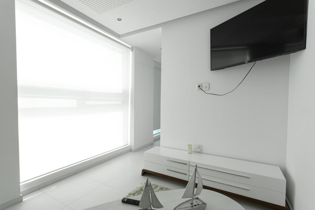 Babylon Village Apartment